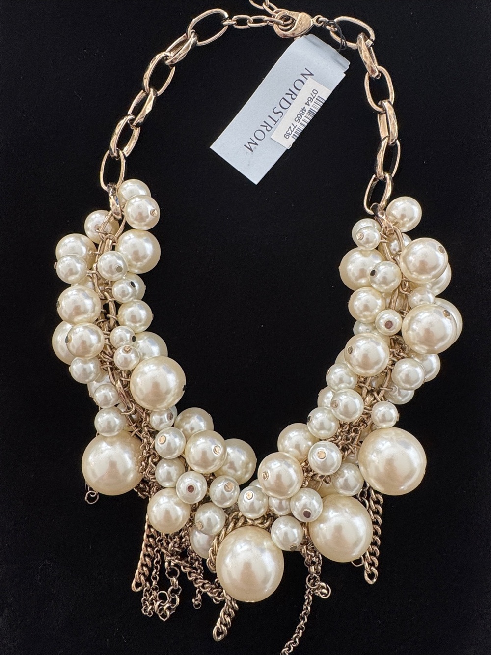 NWT Nordstrom Faux Pearl Cluster Statement Necklace - Picture 7 of 7